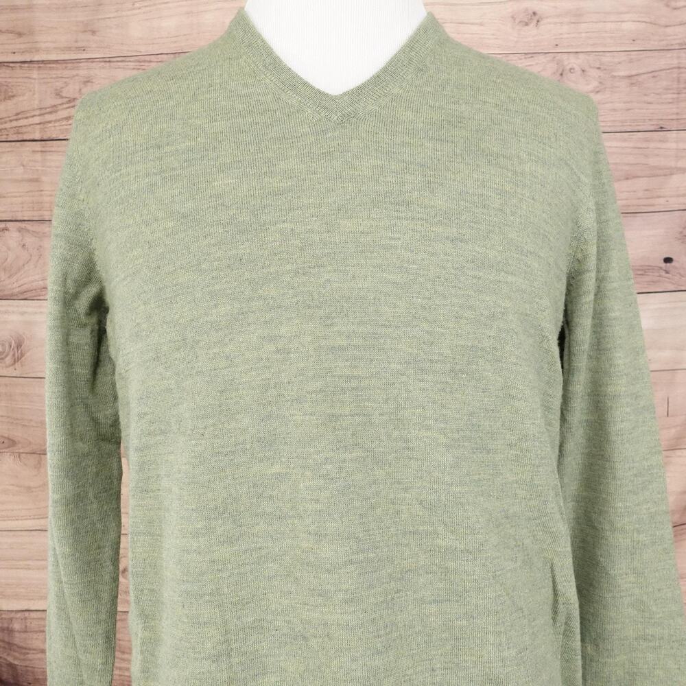 Calvin Klein Sweater Mens Large Merino Wool Pullover V-Neck Extra Fine‎